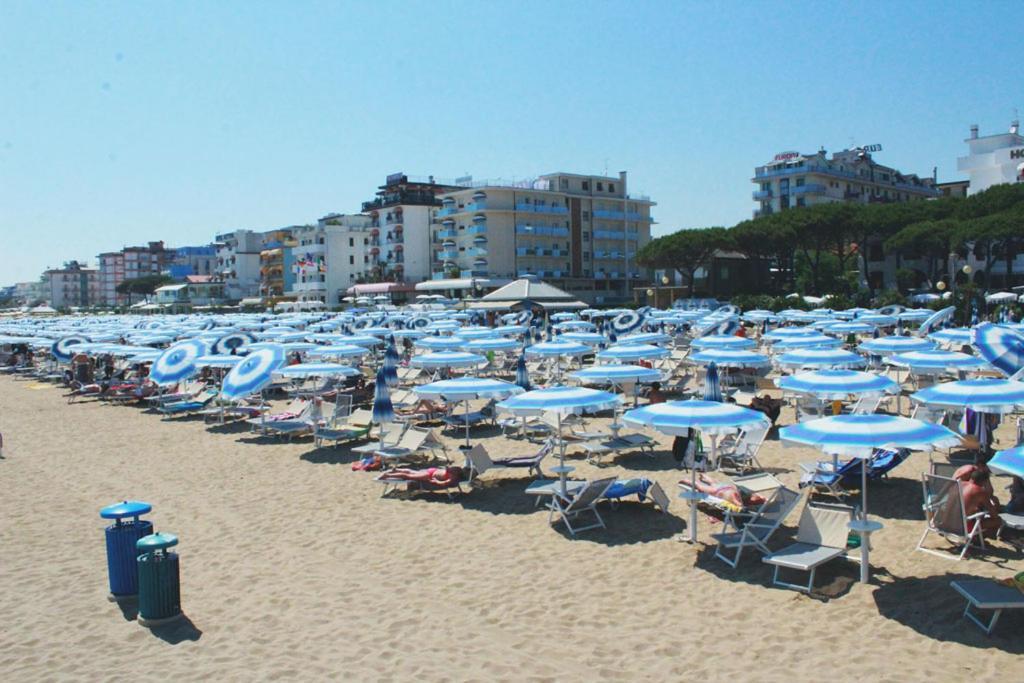 Hotel Panorama Lido di Jesolo Exterior foto